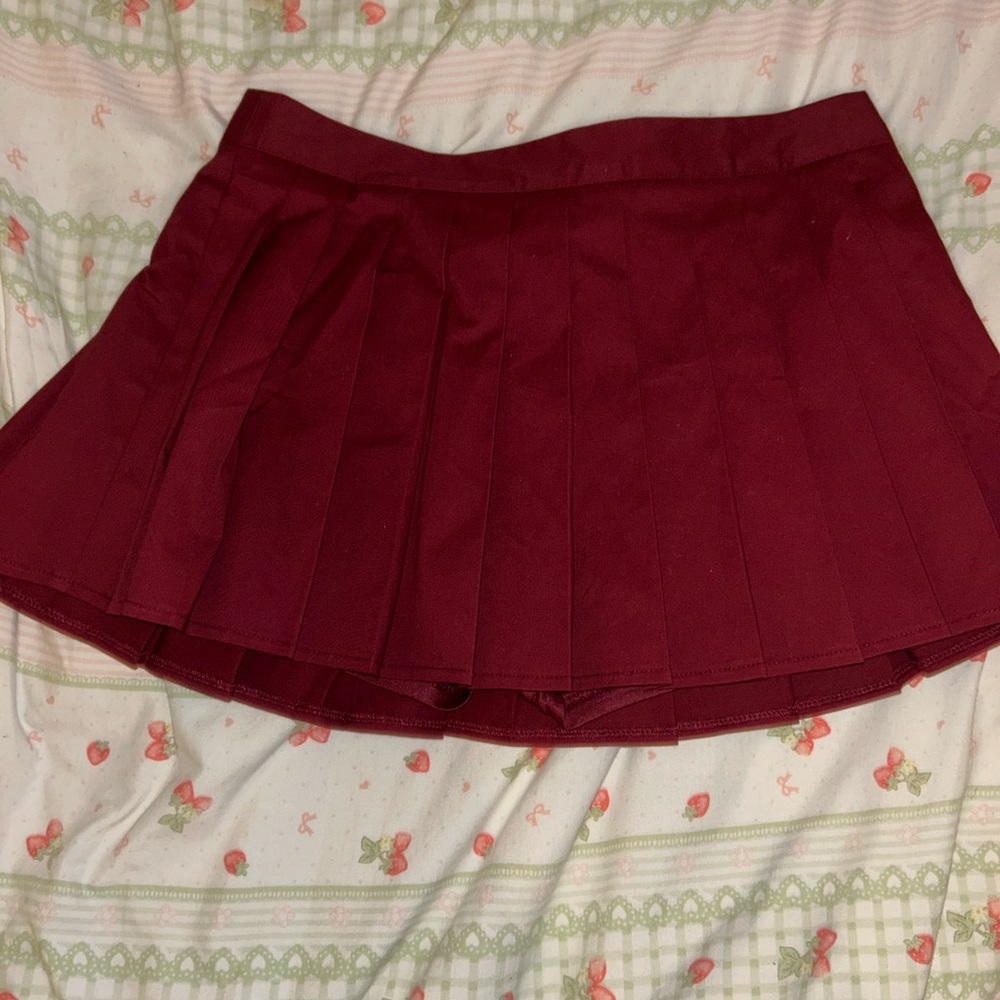 Carbon Burgundy Mini Skirt with shorts